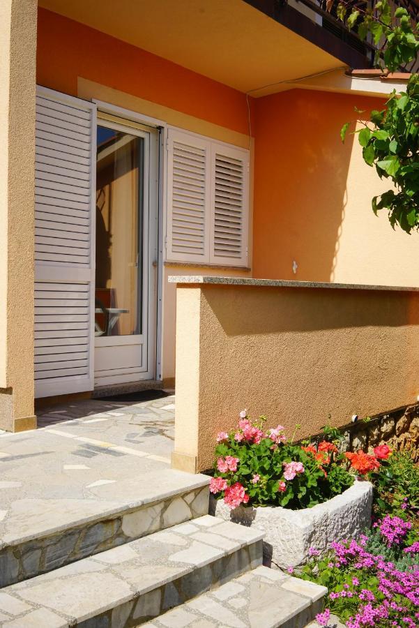 Apartments Sanja Đảo Đảo Cres Ngoại thất bức ảnh