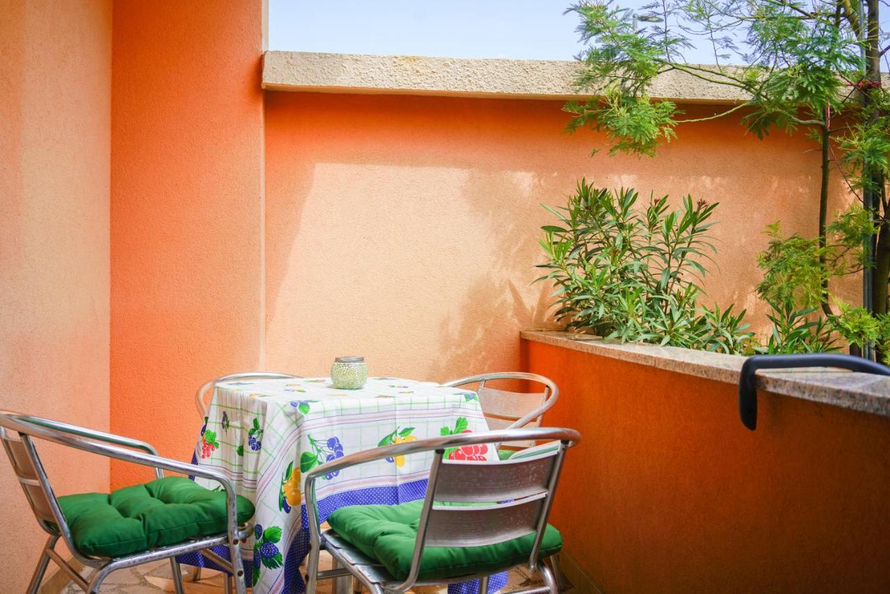 Apartments Sanja Đảo Đảo Cres Ngoại thất bức ảnh